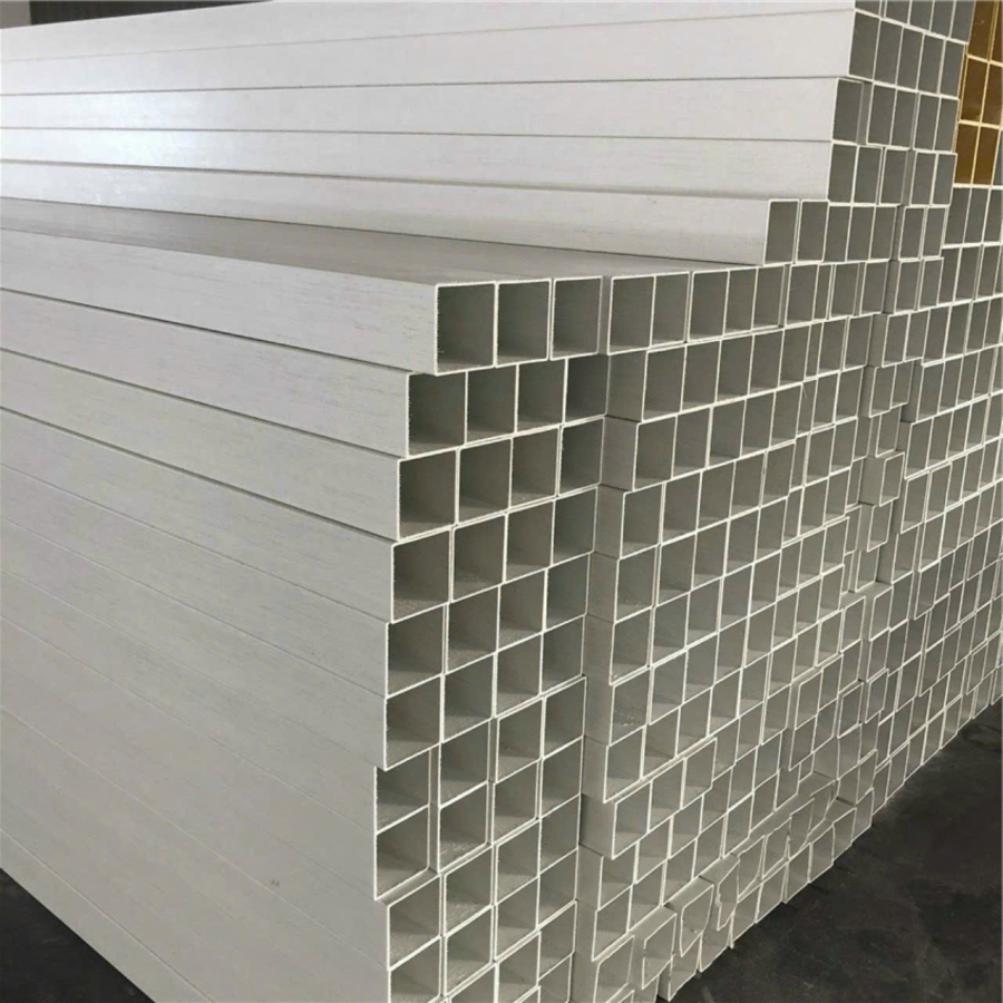 Hộp Nhựa Composite 30x50x 2 ly